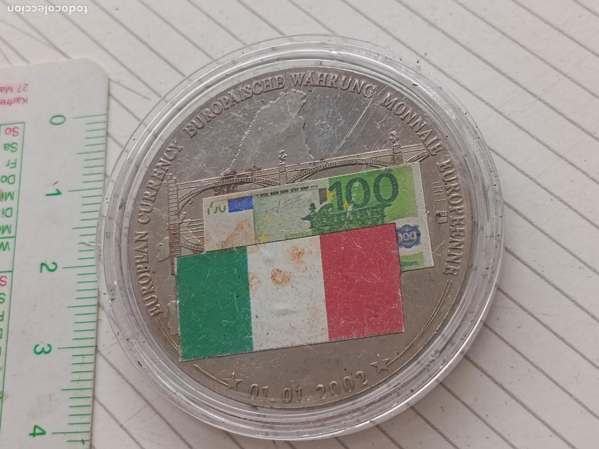 Medallas tem&aacute;ticas: Entrada en el Euro 2002. Italia. Medalla encapsulada