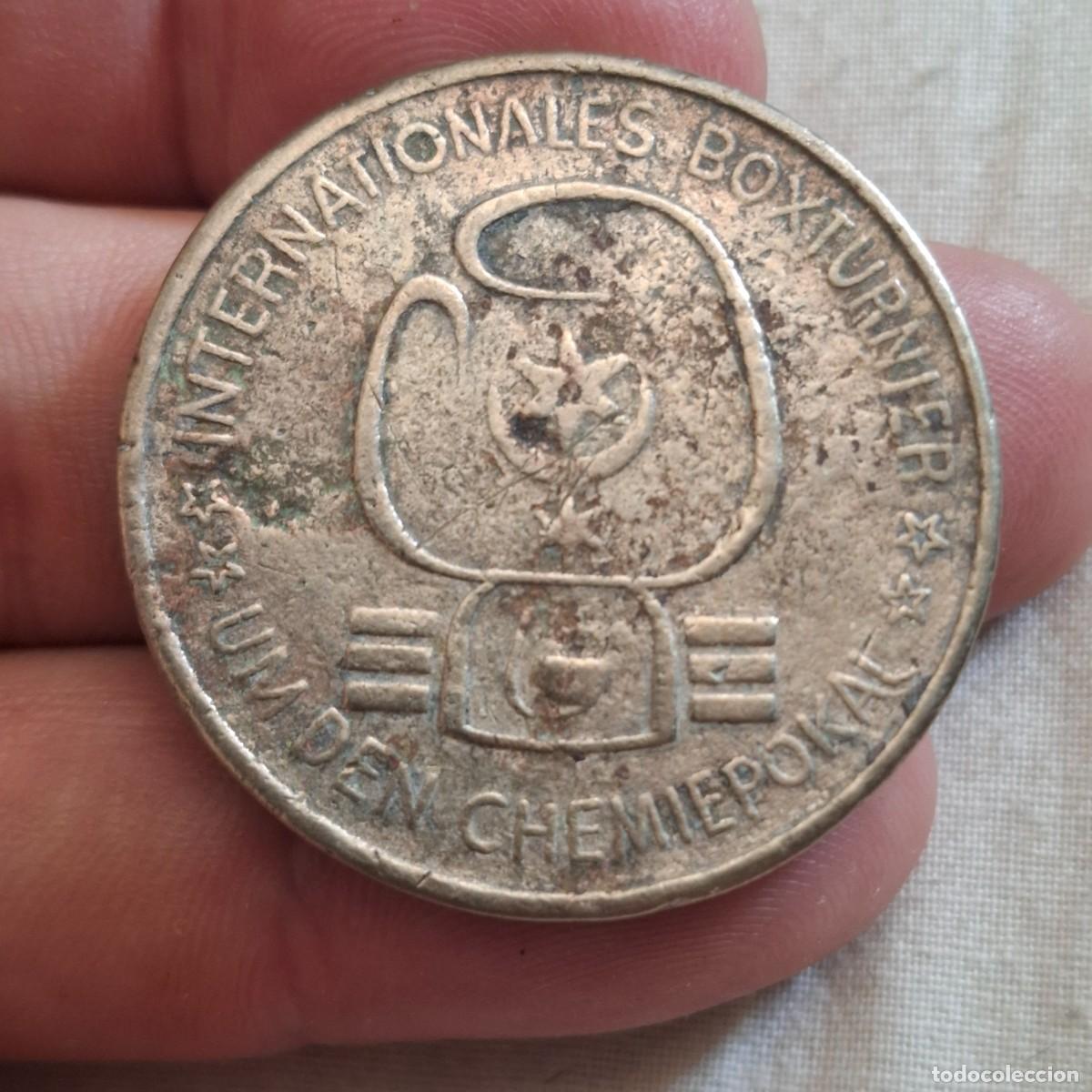Medallas tem&aacute;ticas: Medalla conmemorativa &rdquo;Torneo internacional de boxeo por la Copa de Qu&iacute;mica.Halle,Saale( alrmania)