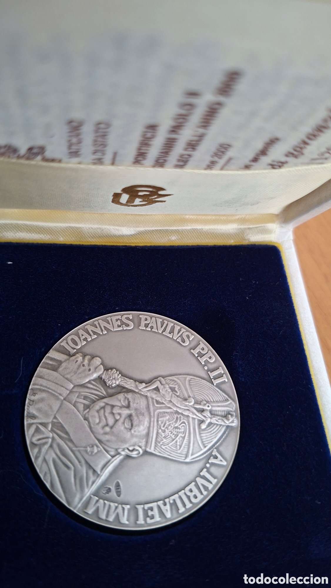 Medallas tem&aacute;ticas: MEDALLA OFICIAL VATICANO JUAN PABLO II &ndash; JUBILEO A&Ntilde;O 2000 &ndash; PLATA 986/1000 &ndash; ESTUCHE Y CERTIFICADO