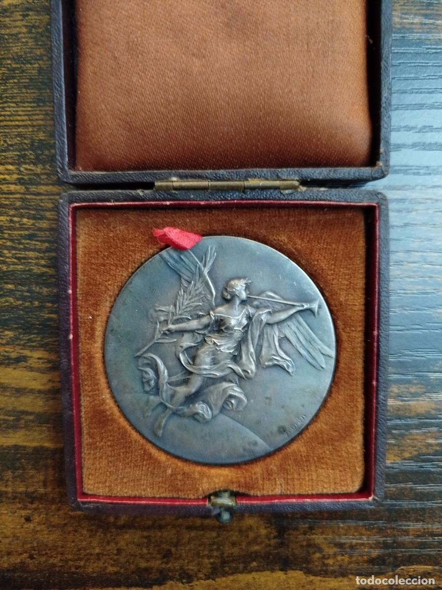 Medallas tem&aacute;ticas: M&eacute;daille, Offert par le Petit M&eacute;ridional / Medalla francesa bronce 1900?