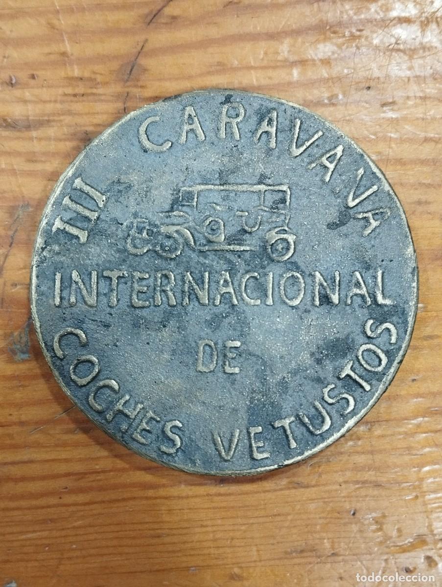 Medallas tem&aacute;ticas: MEDALLA IV CARAVANA INTERNACIONAL DE COCHES VETUSTOS - BESAL&Uacute;. 1966. EN BONCE.