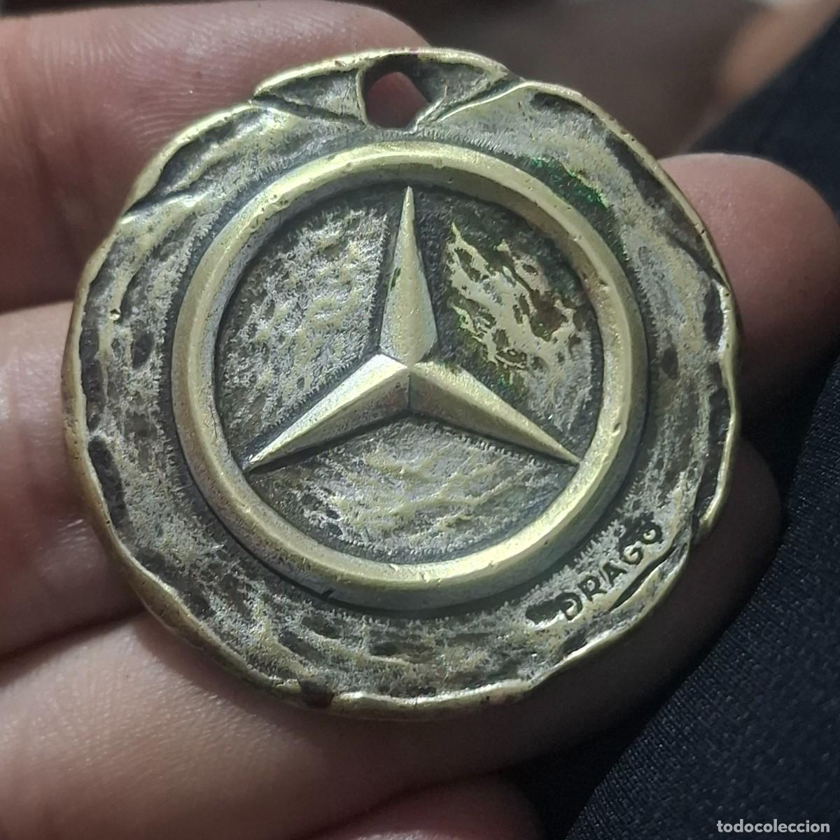 Medallas tem&aacute;ticas: Medalla Mercedes benz