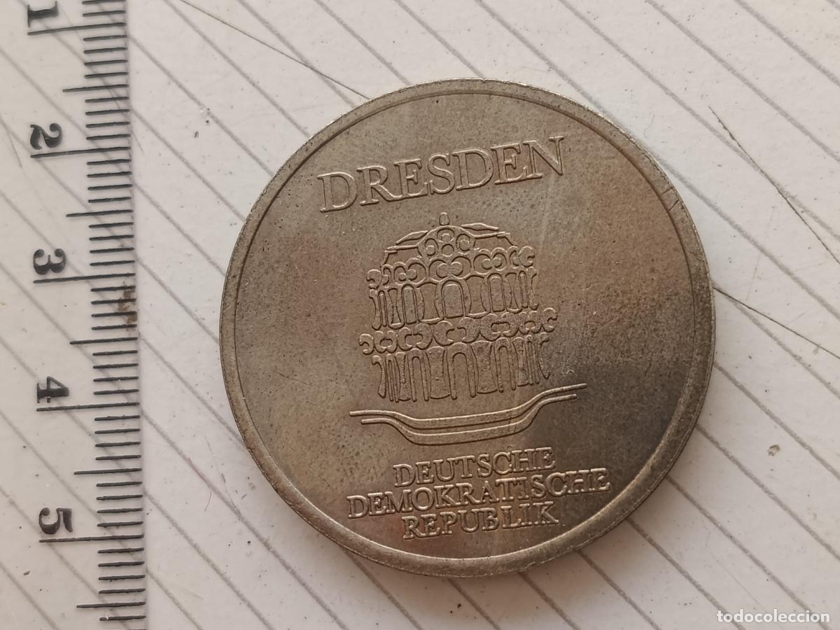 Medallas tem&aacute;ticas: RDA DDR Alemania Oriental. Medalla DRESDEN, PENTACON