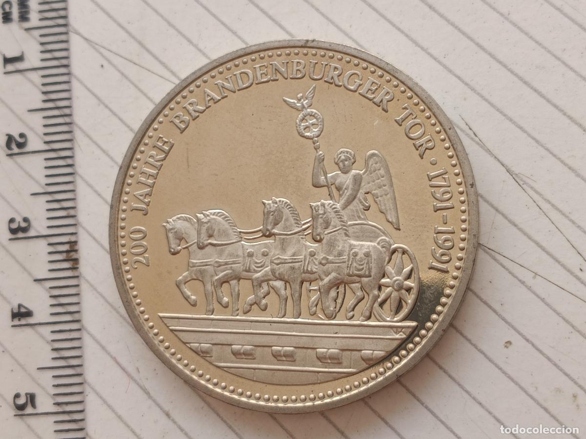 Medallas tem&aacute;ticas: Alemania. Puerta de Brandenburgo 1991