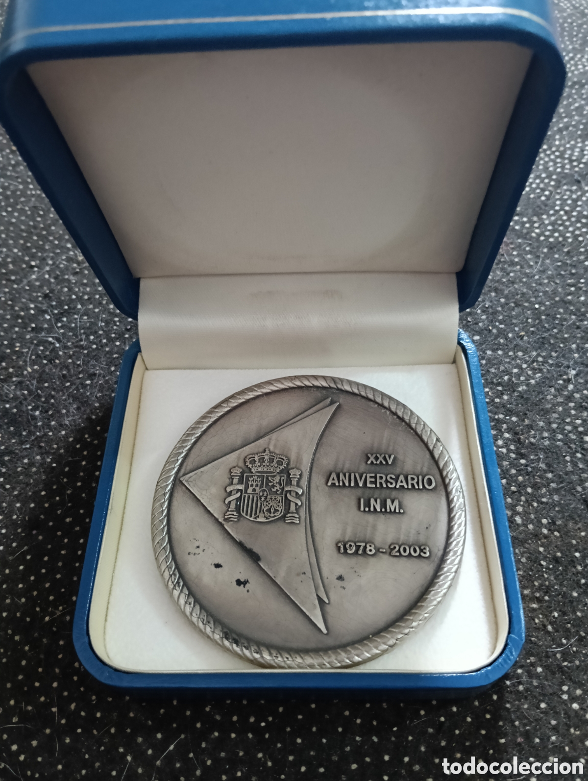 Medallas tem&aacute;ticas: MEDALLON EN METAL MEDALLA INSTITUTO NACIONAL METEREOLOG&Iacute;A XXV ANIVERSARIO 2003 7CM DI&Aacute;METRO