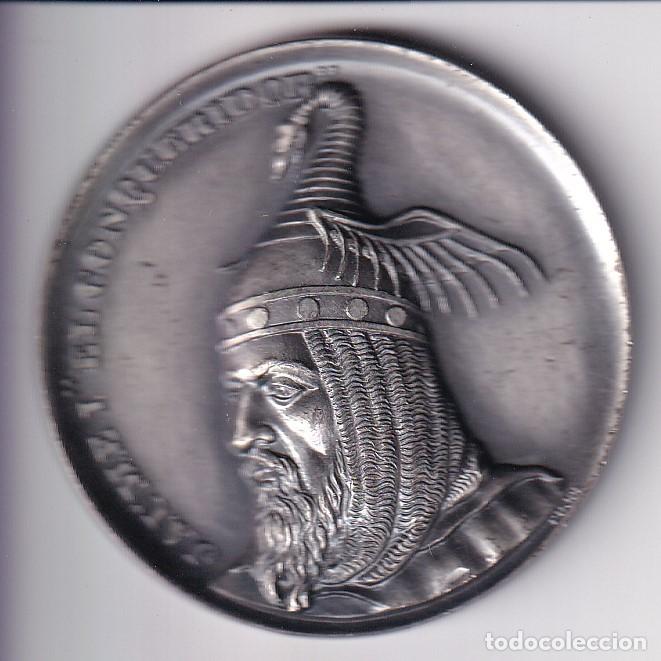 Medallas tem&aacute;ticas: MEDALLA DE JAUME I EL CONQUERIDOR DE 5 CM DE DIAMETRO (PUJOL) CAVALLER GUERRER A&Ntilde;O 1976