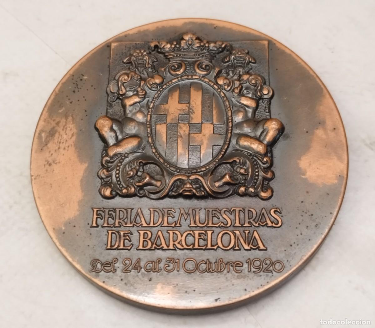 Medallas tem&aacute;ticas: Feria de muestras de Barcelona, 1920. Medalla Feria internacional del cincuentenario, 1970. 6cm