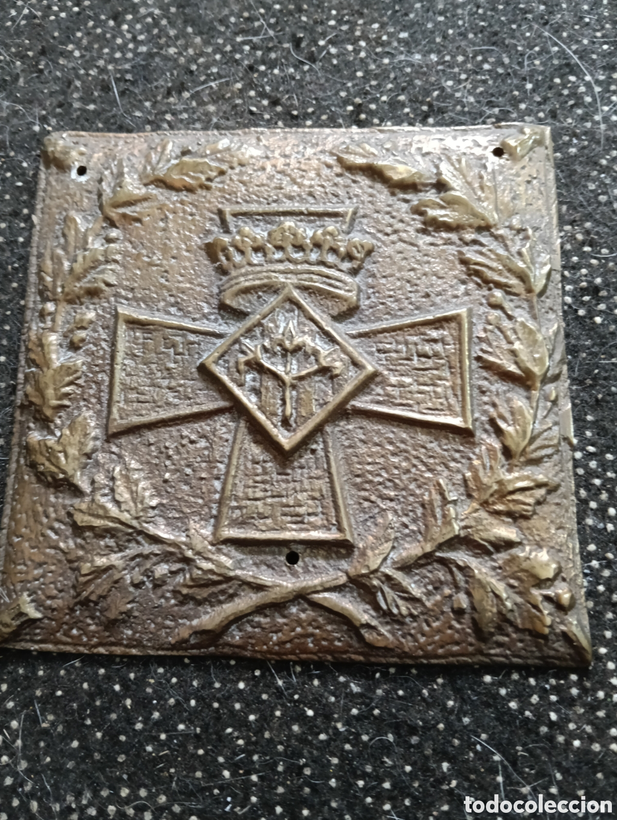 Medallas tem&aacute;ticas: Placa o Medalla del Centenario del Sitio de Gerona de 1909 coronada con escudo de armas con el &aacute;rbo