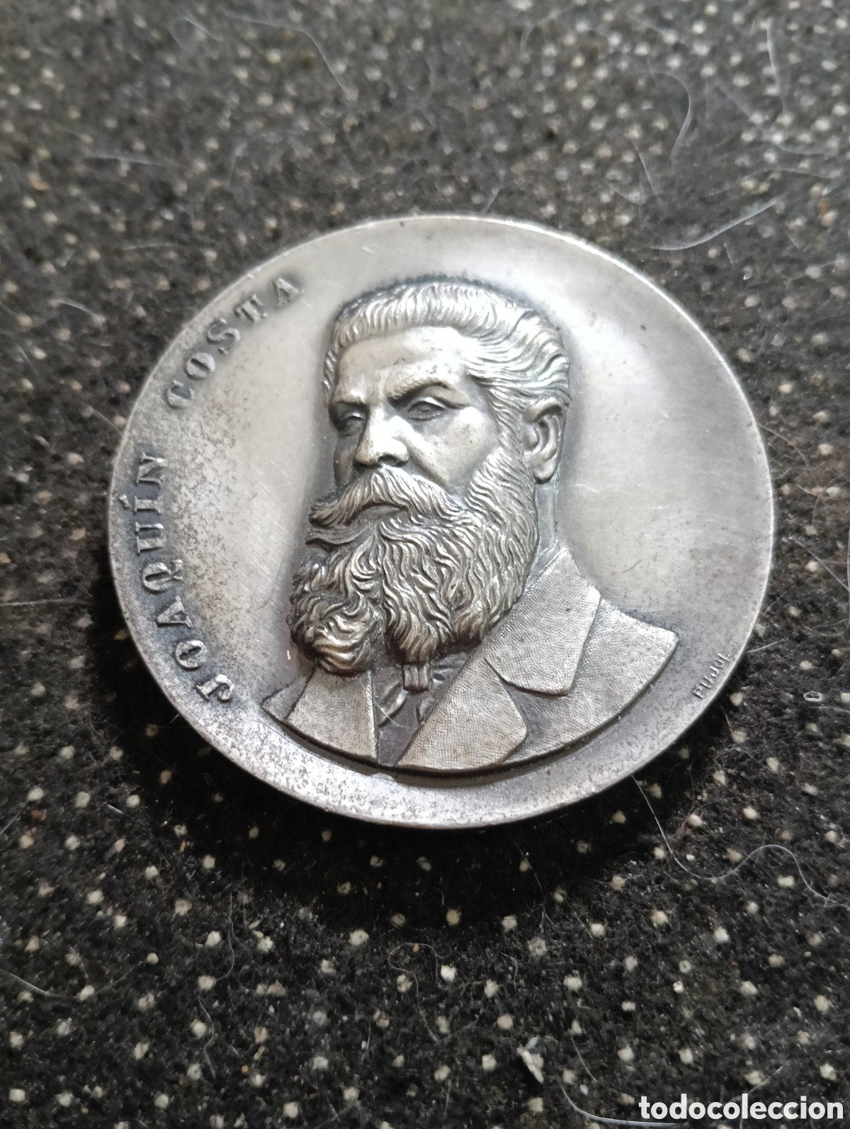 Medallas tem&aacute;ticas: Medalla de JOAQU&Iacute;N COSTA, EL LE&Oacute;N DE GRAUS nacido 1846-1911, Istoriador, Pol&iacute;grafo y Jurista. mide 5