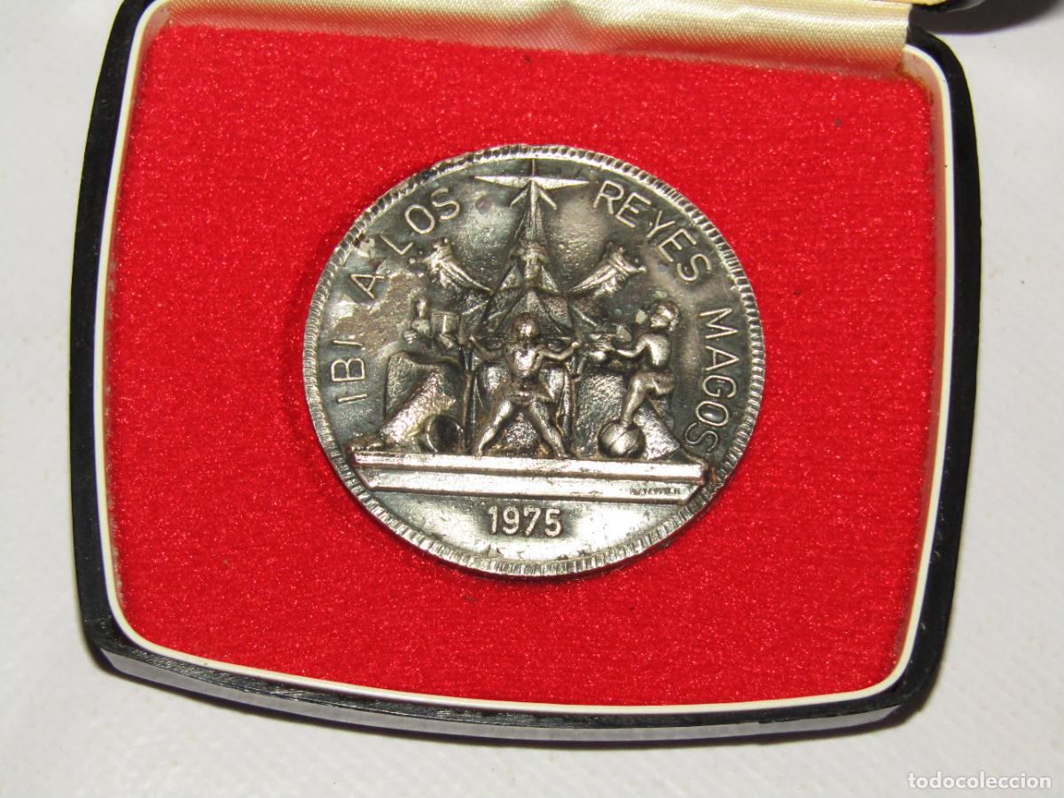 Medallas tem&aacute;ticas: Antigua Medalla de IBI Centro Espa&ntilde;ol del Juguete a LOS REYES MAGOS del A&ntilde;o 1975