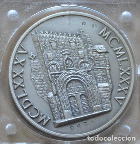Medallas tem&aacute;ticas: MEDALLA DE PLATA CONMEMORATIVA DEL V CENTENARIO DE LA IGLESIA DE SANTA MAR&Iacute;A - ARANDA DE DUERO 1985