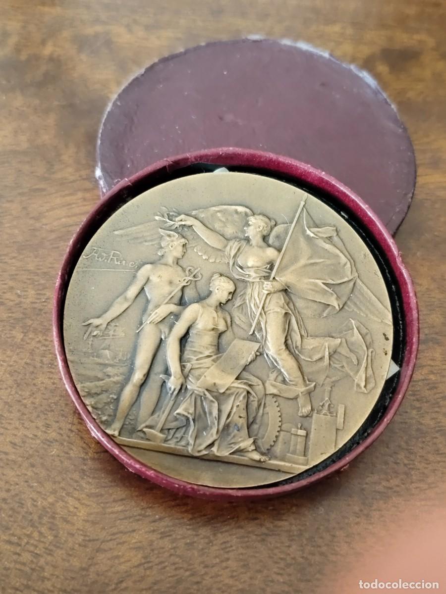 Medallas tem&aacute;ticas: Preciosa Medalla en bronce alegor&iacute;a Comercio y Trabajo. Rivet.