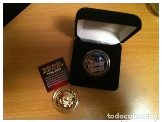 Medallas tem&aacute;ticas: MONEDA OFICIAL DEL REY POP COLOREADA DE MEDIO D&Oacute;LAR MICHAEL JACKSON