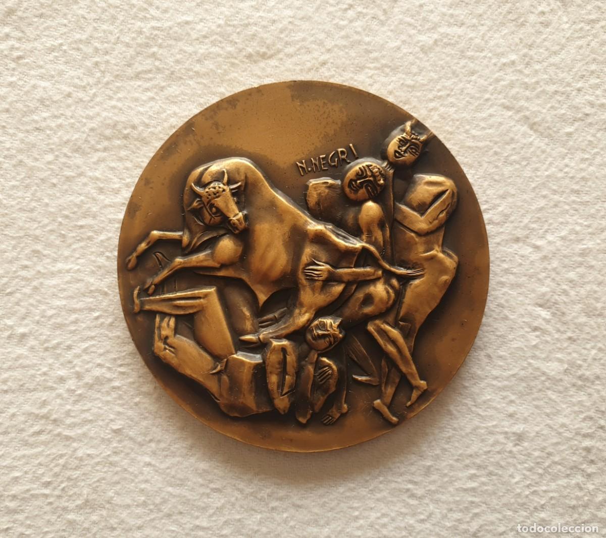Medallas tem&aacute;ticas: Medalla conmemorativa de bronce de la Caja de Ahorros de Padua y Rovigo - 1977