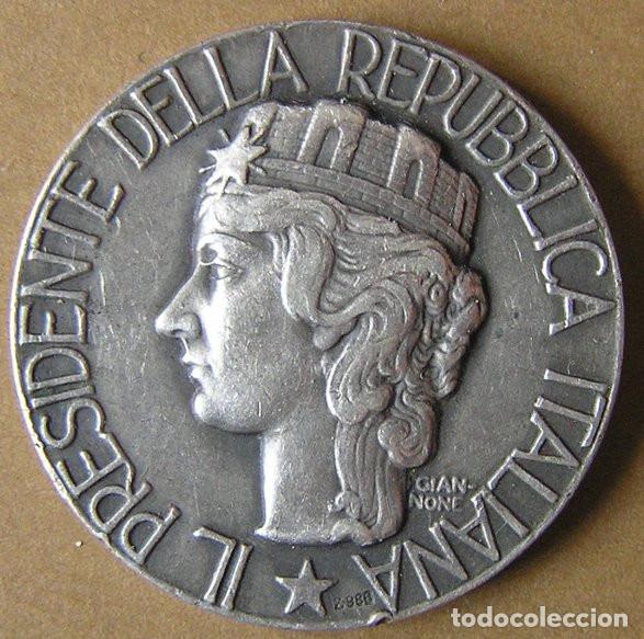 Medallas tem&aacute;ticas: MEDALLA DE REPRESENTACI&Oacute;N DEL PRESIDENTE DE LA REP&Uacute;BLICA ITALIANA