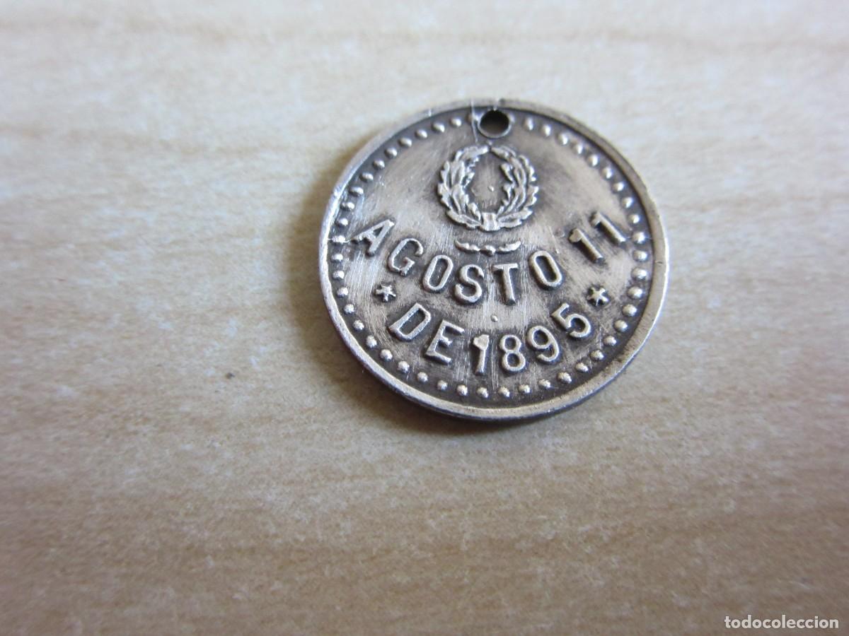 Medallas tem&aacute;ticas: Rara medalla de plata de la implantaci&oacute;n de la Bomba metropolitana de Buenos Aires 11-8-1895 D1,5 cm