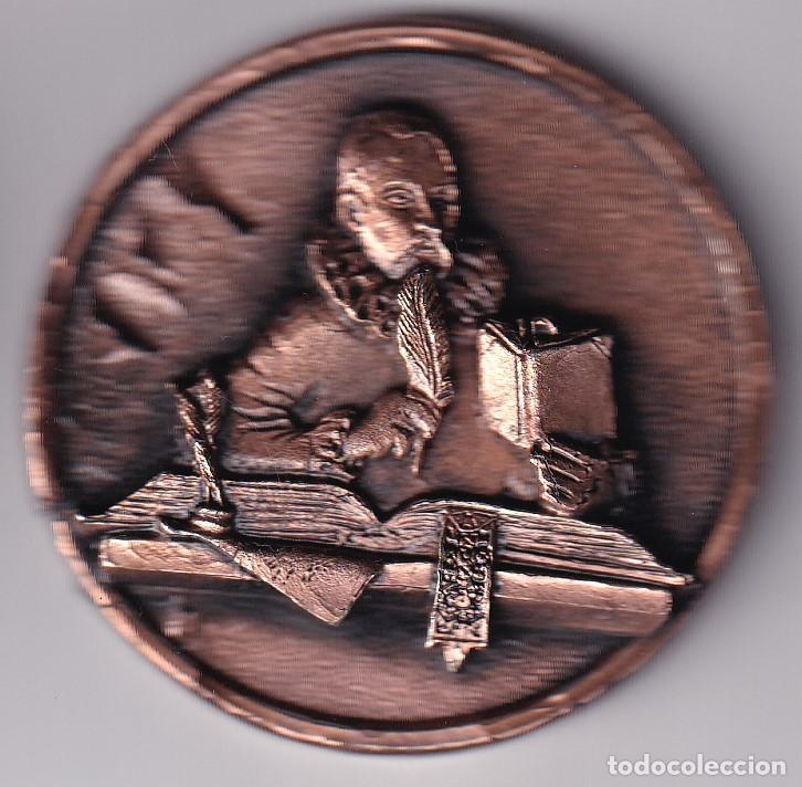 Thematische Medaillen: MEDALLA EXPOSICION FILATELICA DE GRACIA DEL A&Ntilde;O 1984 (CERVANTES) - 5,7 CM DE DIAMETRO