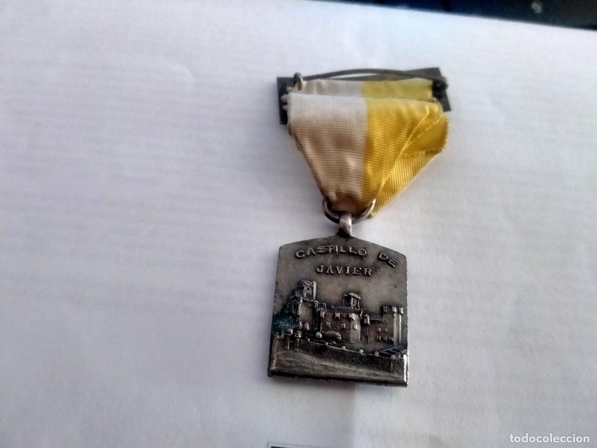 Medallas tem&aacute;ticas: medalla de castillo de javier 1952