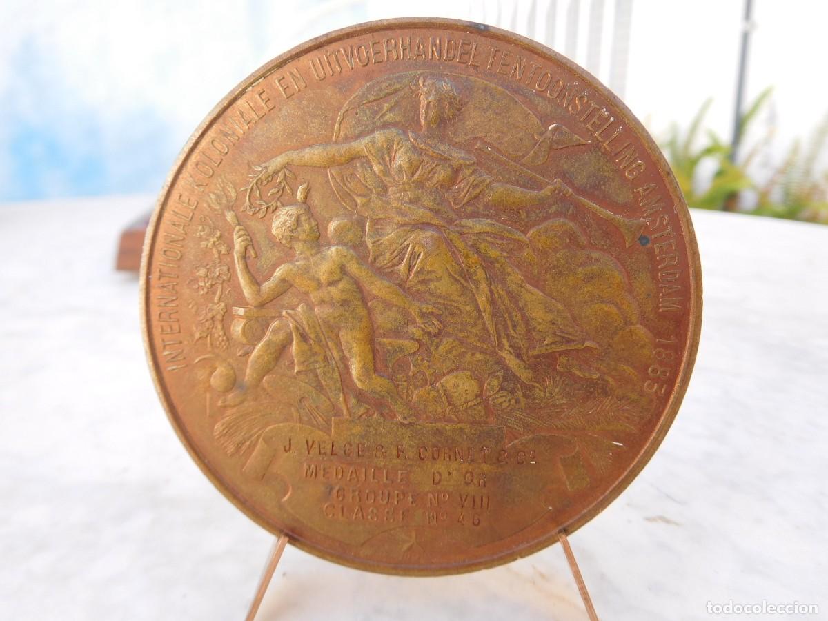 Medallas tem&aacute;ticas: Medalla de bronce. Exposici&oacute;n internacional y colonial de comercio Amsterdam 1883. A. Fisch