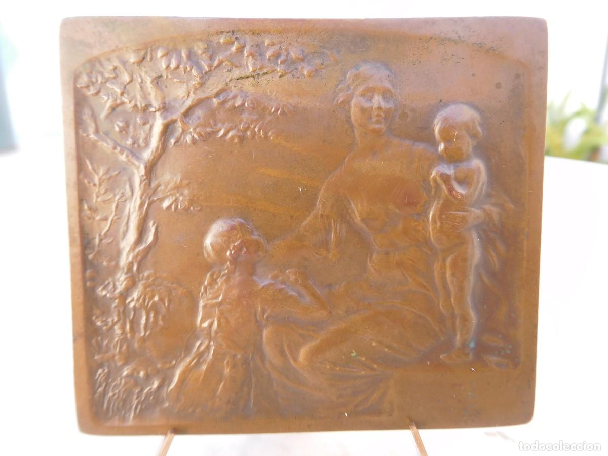 Medallas tem&aacute;ticas: Medalla de bronce. Obras de la infancia Brabant. P. Theunis