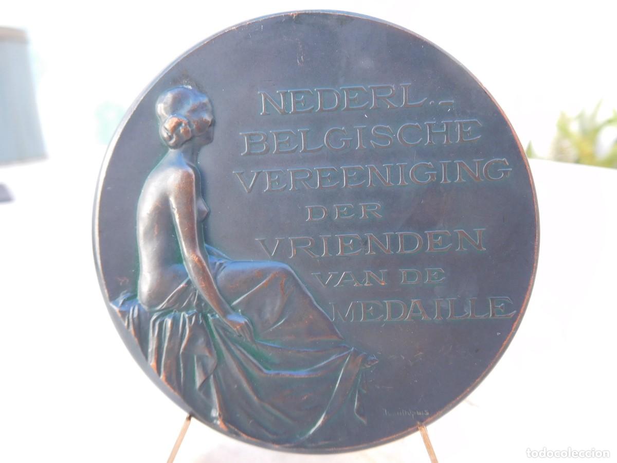 Medallas tem&aacute;ticas: Medalla de bronce. Asociaci&oacute;n belga holandesa de amigos de las medallas. Toon Dupuis