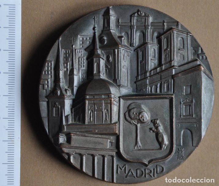 Medallas tem&aacute;ticas: MEDALLA DE LA FNMT 1966 - ANVERSO MADRID Y REVERSO REYES DE ESPA&Ntilde;A