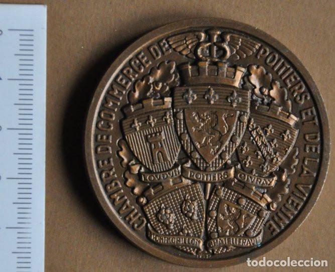 Medallas tem&aacute;ticas: MEDALLA FRANCESA DE LA C&Aacute;MARA DE COMERCIO DE POITIERS EN MEMORIA DE MEDRANO DE PEDRO (1982)