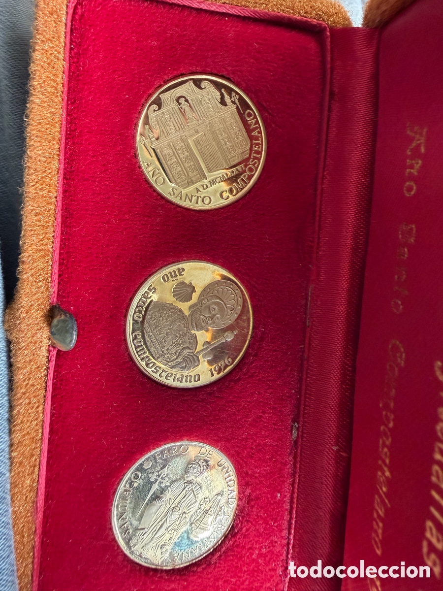 Medallas tem&aacute;ticas: A&ntilde;o compostelano medallas oro Completo