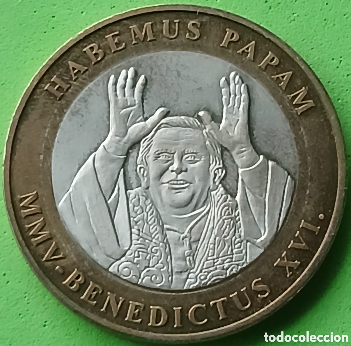 Medallas tem&aacute;ticas: Ciudad del Vaticano medalla BenedictoXVI 2005 - Foto 1