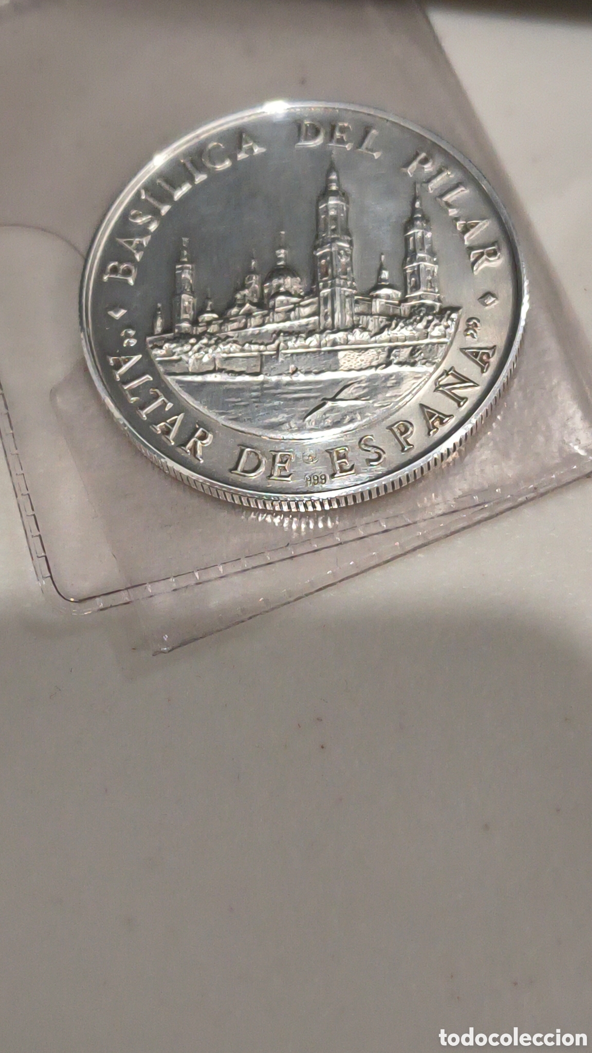 Medaglie tematiche: medalla plata, Zaragoza ciudad de las cuatro culturas, Bas&iacute;lica del Pilar altar de Espa&ntilde;a