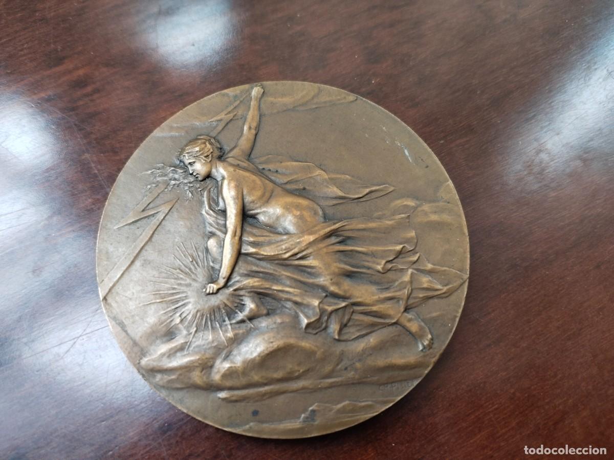 Medaglie tematiche: Preciosa Medalla en bronce Sindicato Construcciones El&eacute;ctricas. Francia.