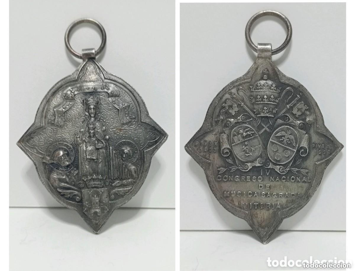 Thematische Medaillen: MEDALLA. IV CONGRESO NACIONAL DE M&Uacute;SICA SAGRADA. VITORIA. PIUS X 1903. PIUS XI 1928