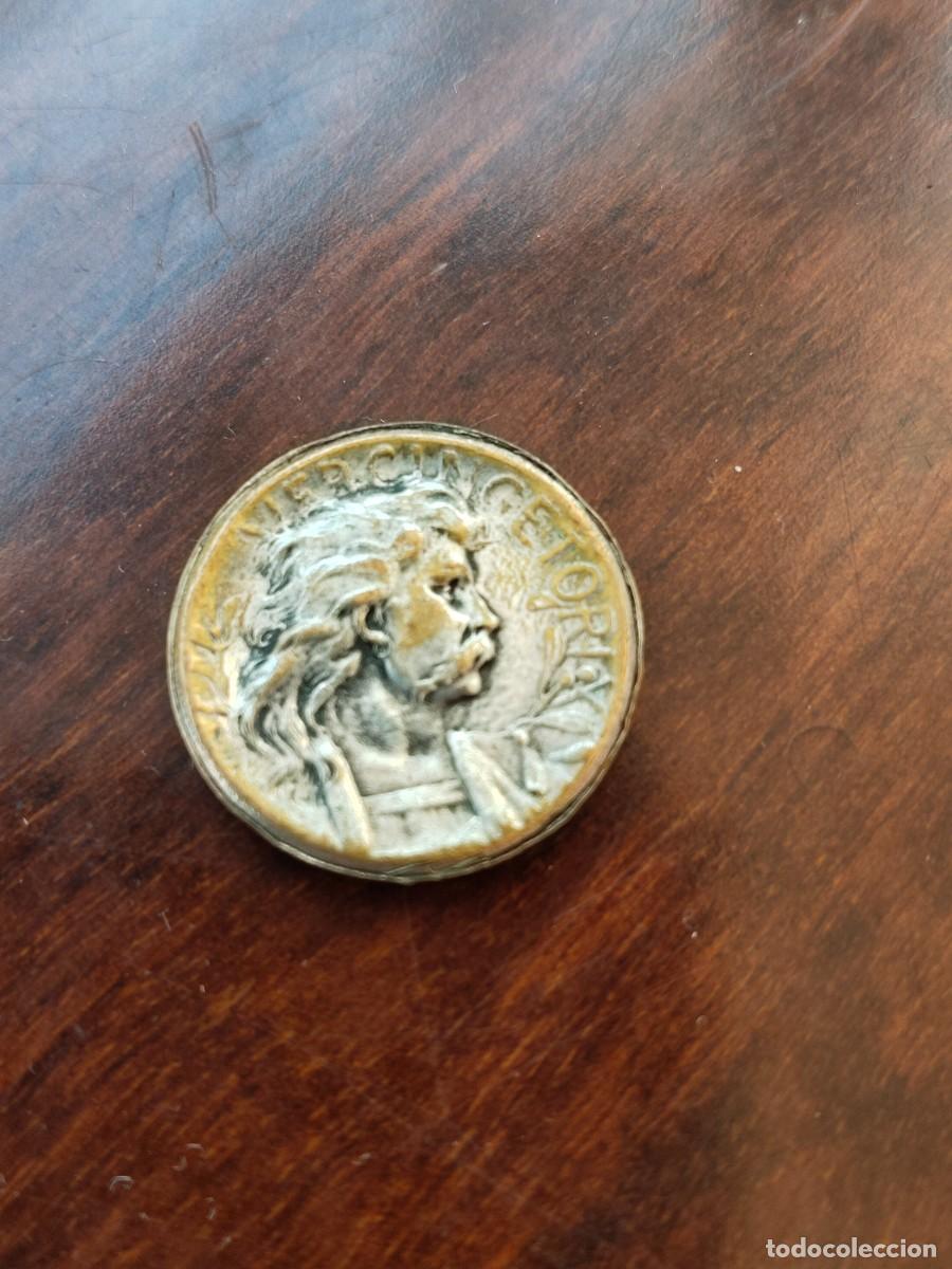 M&eacute;dailles th&eacute;matiques: Francia. Medalla de Vercingetorix Brennus.