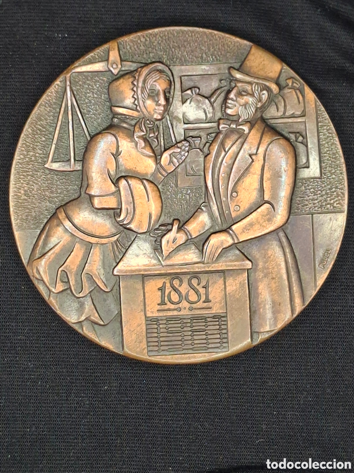 Medalhas tem&aacute;ticas: Medalla de bronce, centenario del Banco de Sabadell, 1881-1981, de Pujol, 6 cm. Buen ejemplar. MTC5