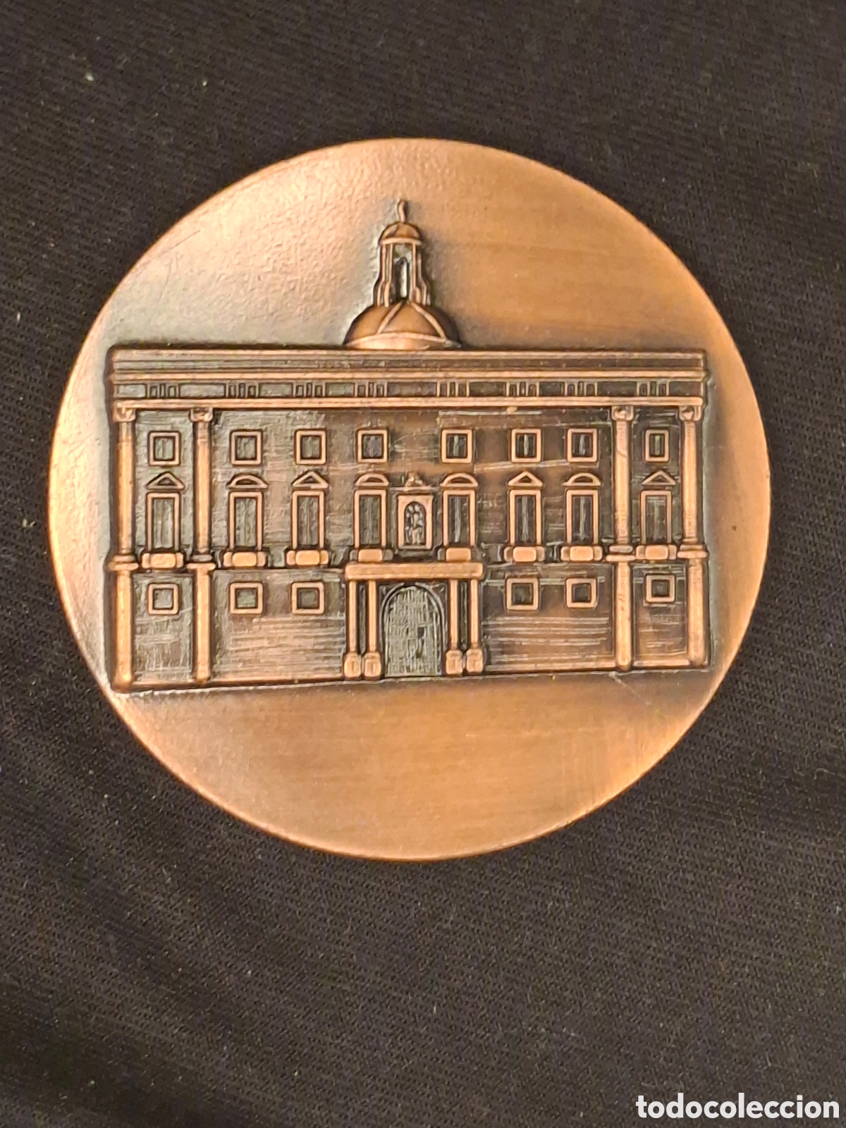 Medaglie tematiche: Medalla de los 50 a&ntilde;os de servicio (1923-1973) de A. F. Arg&uuml;elles en la Dip. de Barcelona. MTC5