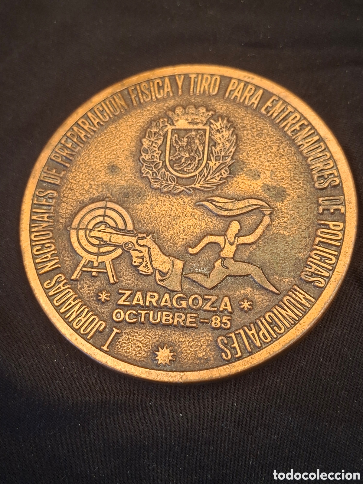 Medaglie tematiche: &rdquo;I JORNADAS NAC. DE PREPARACION FISICA Y TIRO PARA ENTRENADORES DE POLICIAS MUNICIPALES 1985 .MTC5