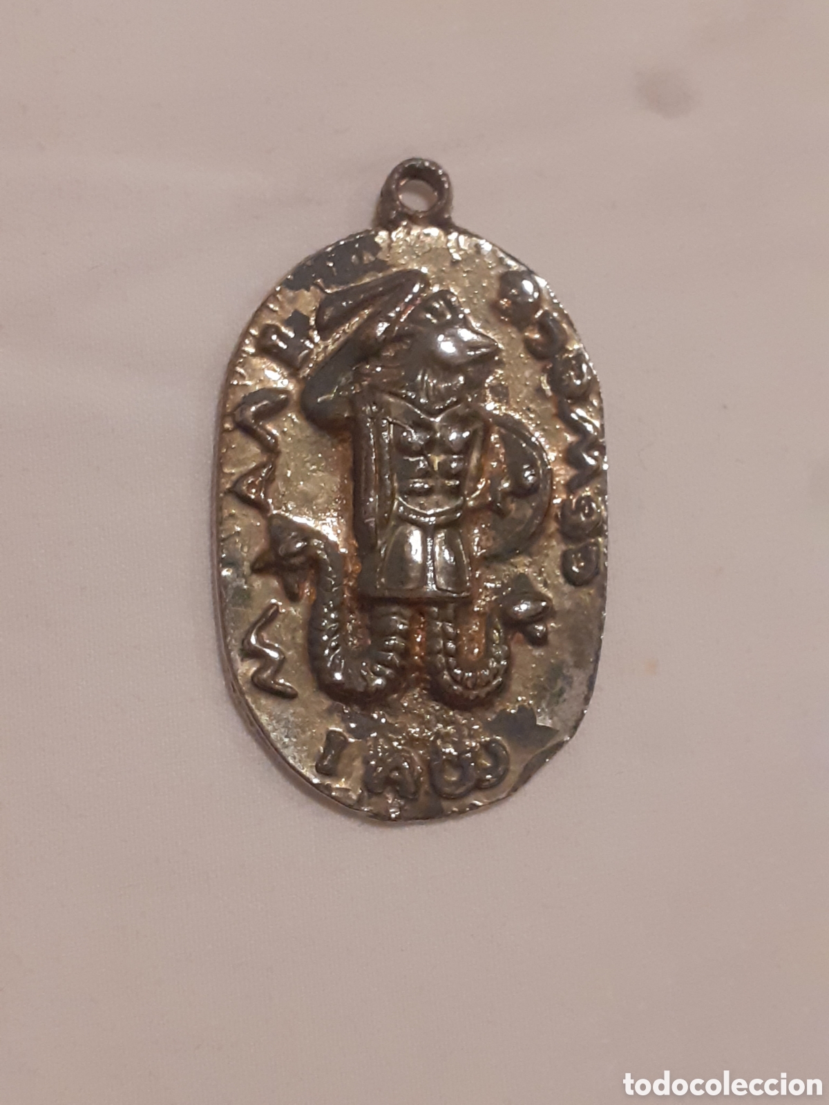 Medallas tem&aacute;ticas: MEDALLA REPRESENTANDO A ABRASAX. FIGURA DE LA COSMOLOGIA ESOTERICA GNOSTICA. AMULETO. 4 CM ALTURA