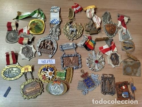 Medallas tem&aacute;ticas: Lote de 10 Condecoraciones extranjeras, muchas relacionadas con temas de Monta&ntilde;a.