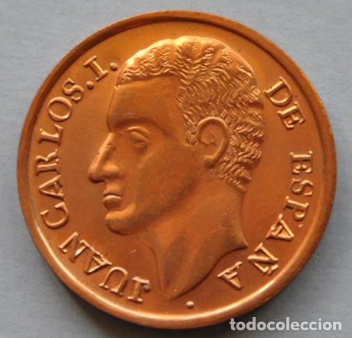 Medallas tem&aacute;ticas: MEDALLA CONMEMORATIVA DE LA VISITA DE SUS MAJESTADES LOS REYES DE ESPA&Ntilde;A A ASTURIAS - 18 MAYO 1976