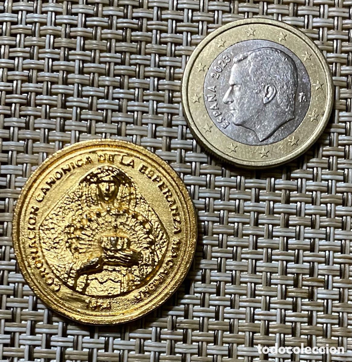 Medallas tem&aacute;ticas: Medalla Macarena, coronaci&oacute;n 1964
