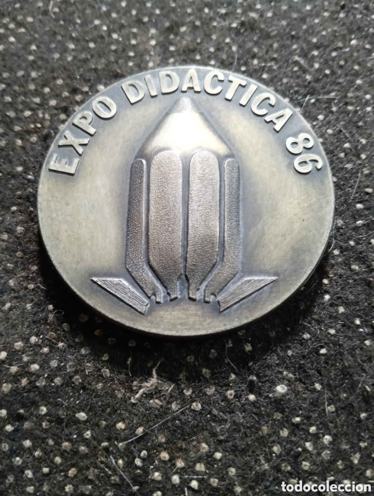 Medallas tem&aacute;ticas: Expo Did&aacute;ctica 1986 Sector del Material Didactico Barcelona, mide 5 cm de di&aacute;metro