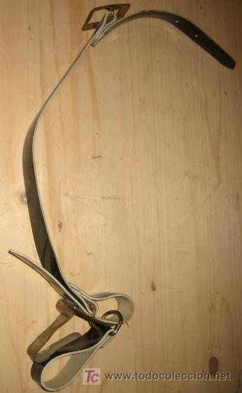 Militaria: Portasable de charol - Foto 1