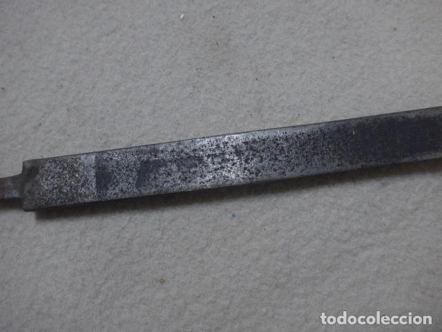 Militaria: Antigua hoja de espada espa&ntilde;ola, original. - Foto 3