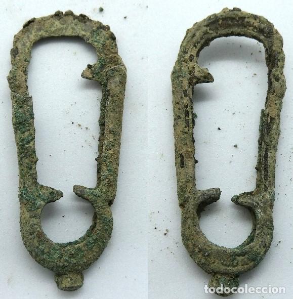 Militaria: Antigua contera Medieval para funda de cuchillo - Foto 1