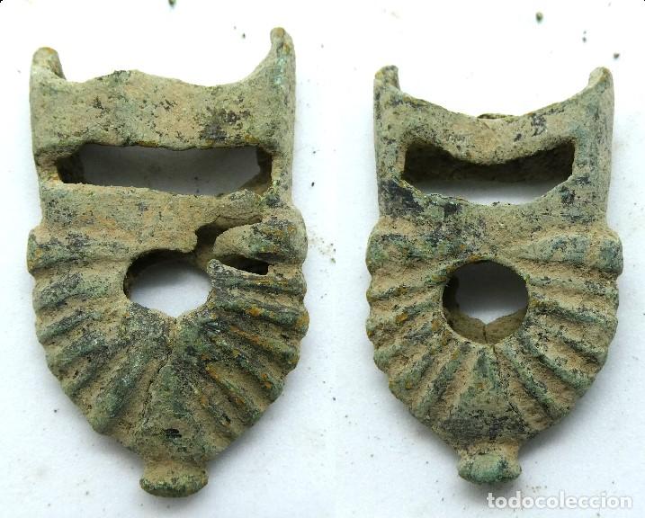 Militaria: Antigua contera Medieval para funda de cuchillo - Foto 1