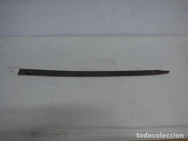 Militaria: Antigua funda de cuero de espada, original. - Foto 1