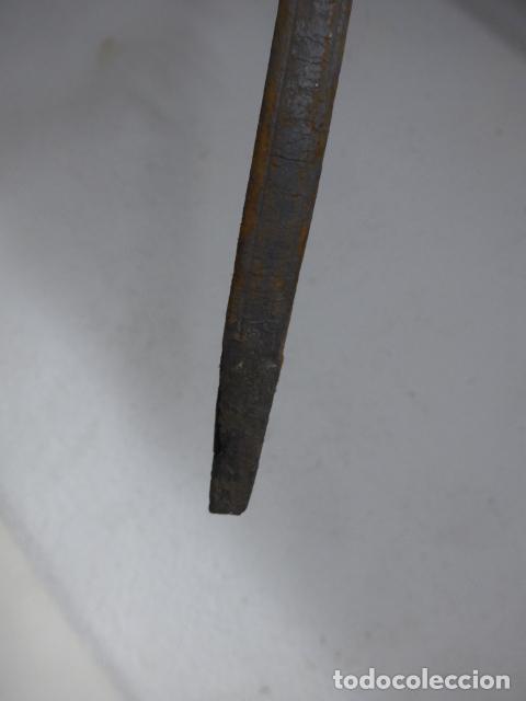 Militaria: Antigua funda de cuero de espada, original. - Foto 4
