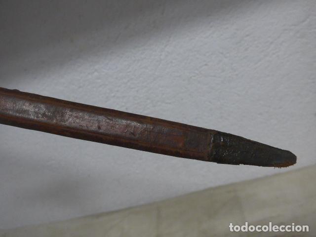 Militaria: Antigua funda de cuero de espada, original. - Foto 5