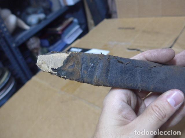 Militaria: Antigua funda de cuero de espada, original - Foto 5