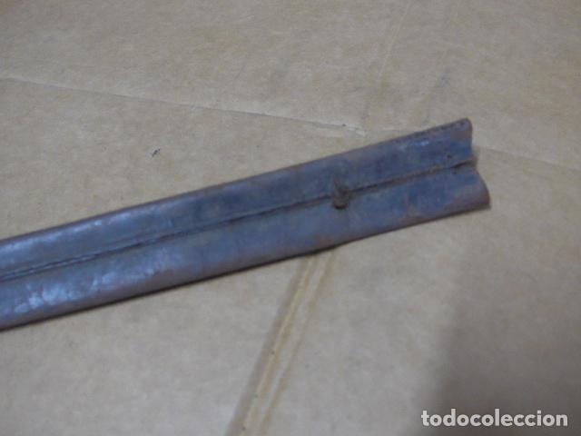 Militaria: Antigua funda de cuero de espada, original - Foto 5